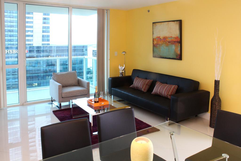 Dharma Home Suites Brickell Miami At One Broadway Quarto foto